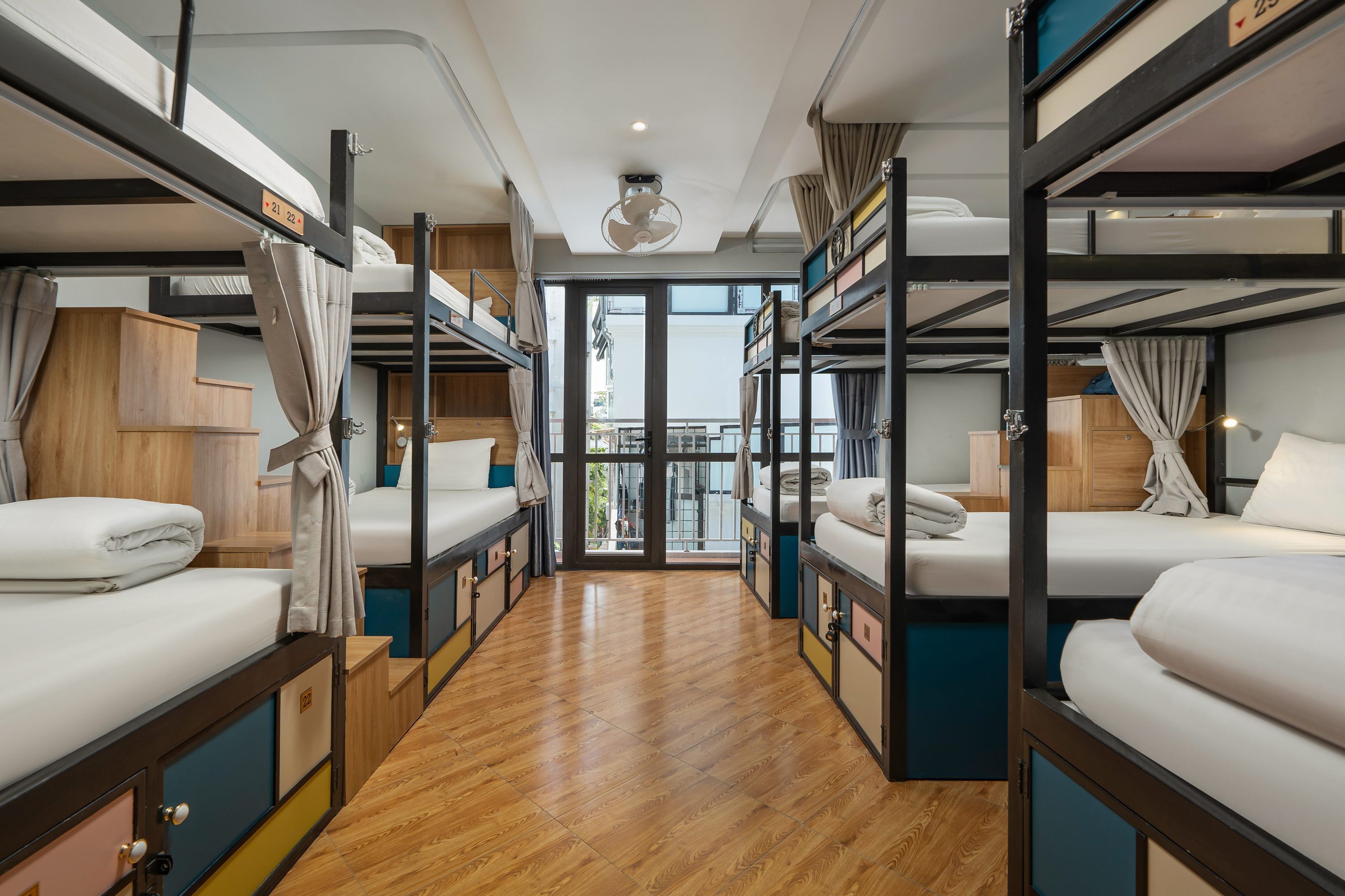 Bed in 12-Bed Mixed Dormitory Room